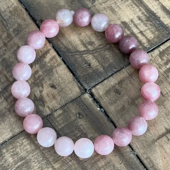 8mm Strawberry Quartz Stretch Bead Bracelet - Picture 2 of 5